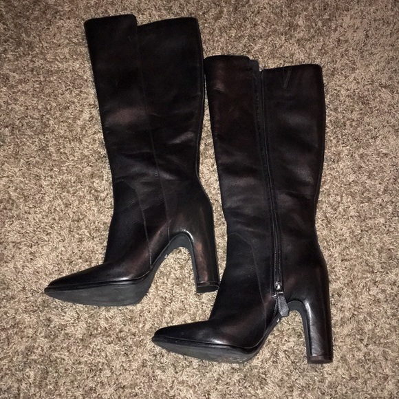 Kenneth Cole black leather knee high boots - Picture 4 of 7